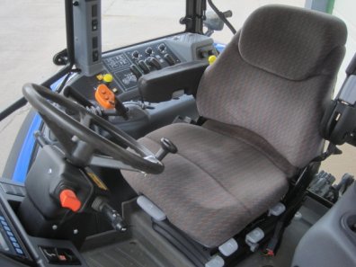 New Holland TM155