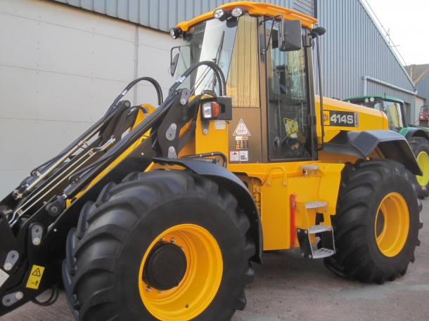 JCB 414S