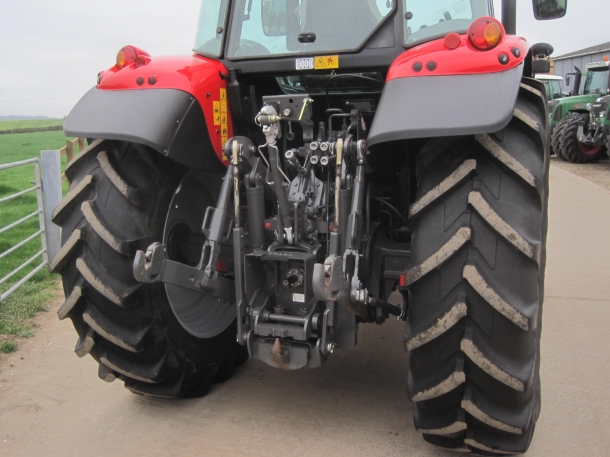 Massey Ferguson 5445