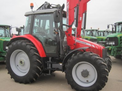 Massey Ferguson 5445