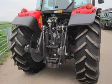 Massey Ferguson 5445