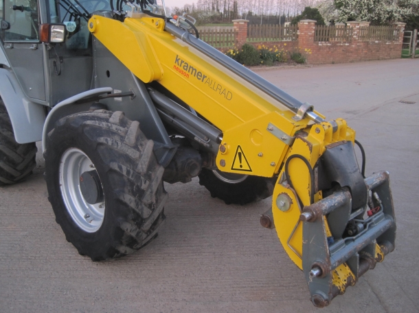 Kramer 750T