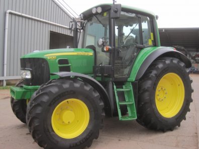 John Deere 6430