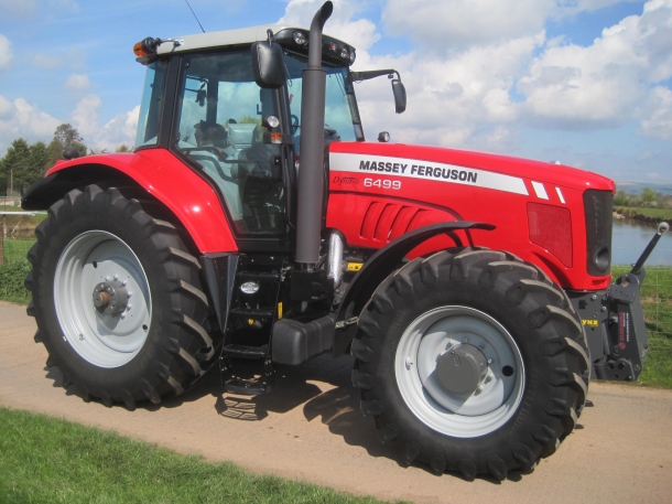 Massey Ferguson 6499