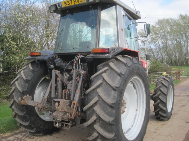 Massey Ferguson 3095