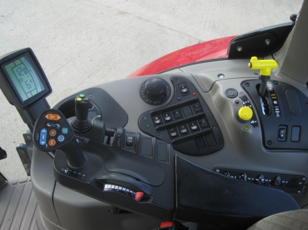 Case Puma 155