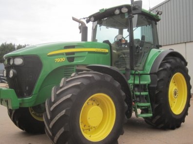 John Deere 7930