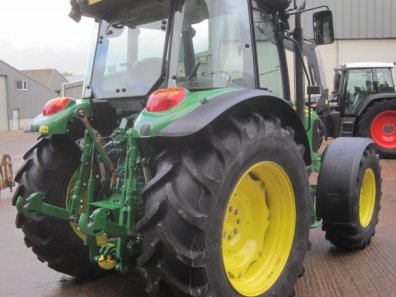 John Deere 5100R