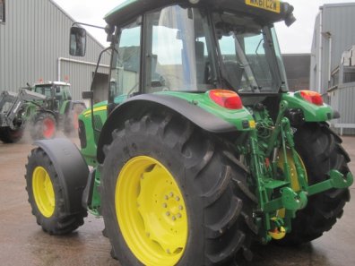 John Deere 5100R