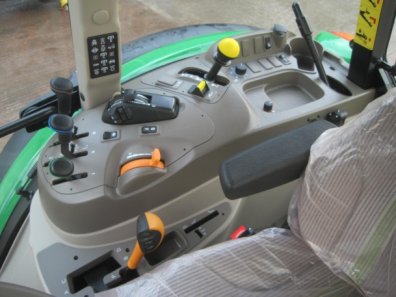 John Deere 5100R