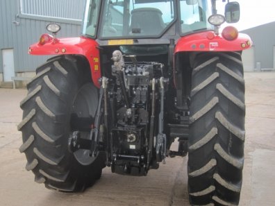 Massey Ferguson 6470