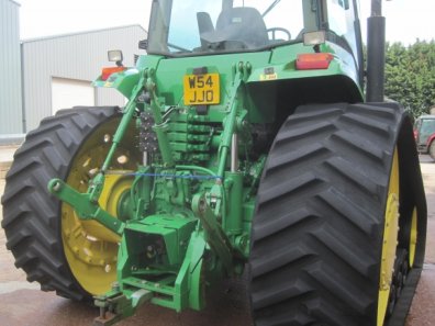 John Deere 8300T