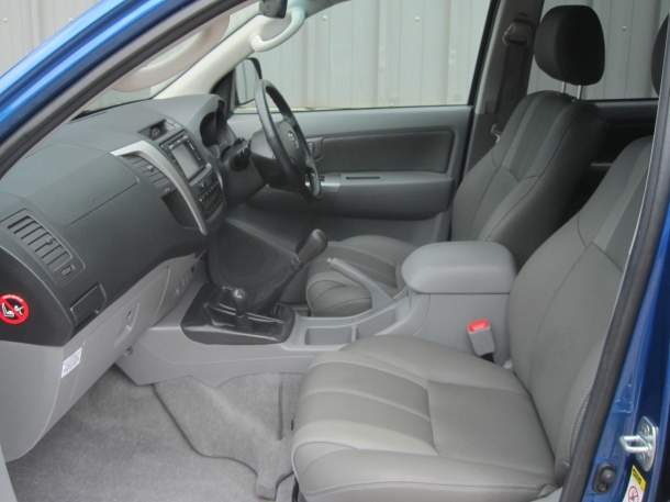 Toyota Hilux Invincible 3.0 D4D