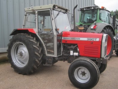 Massey Ferguson 390T