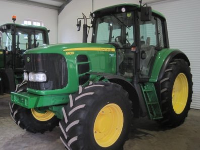 John Deere 6630