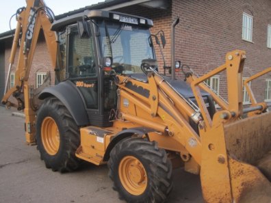 Case 590 Super R