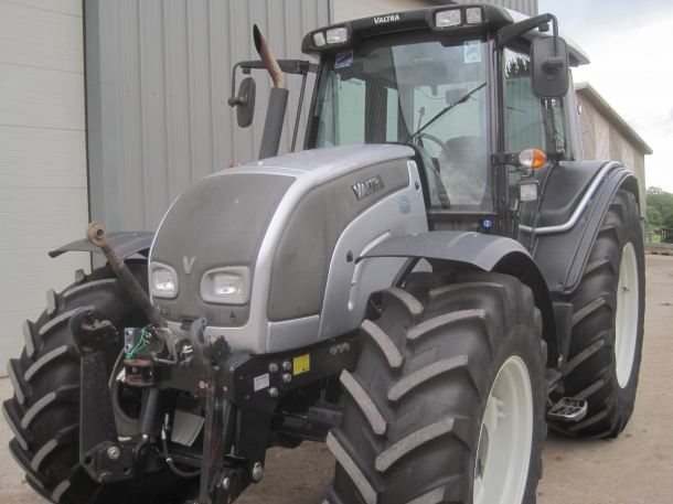 Valtra N141 Hi-Tec