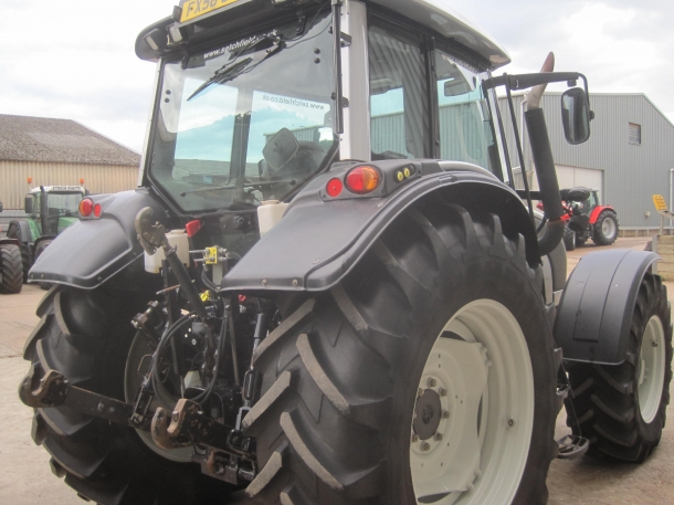 Valtra N141 Hi-Tec
