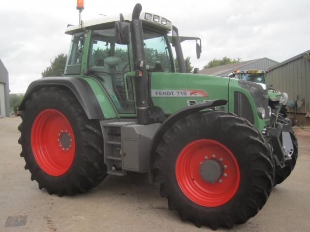Fendt 718