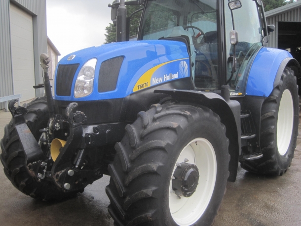 New Holland T6070 Elite