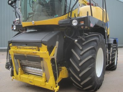 New Holland FR9060