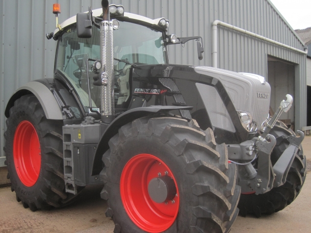 Fendt 828 Profi Plus