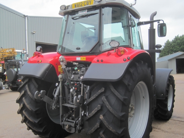 Massey Ferguson 6470