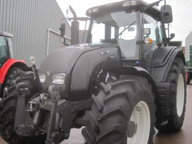 Valtra N141 Hi-Tec