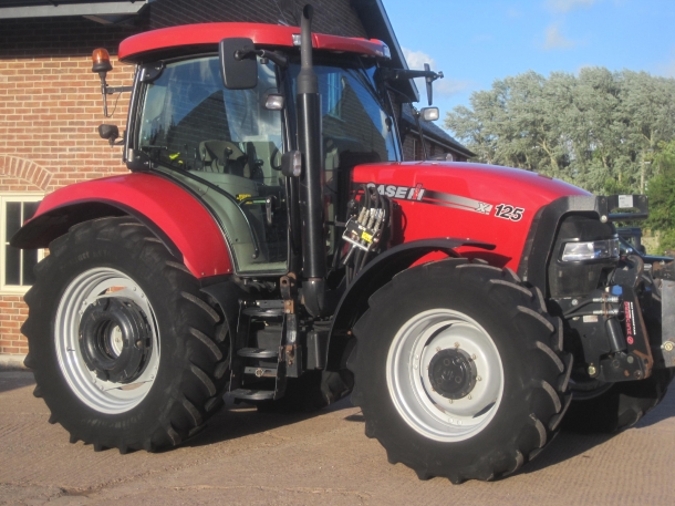 Case Maxxum X125