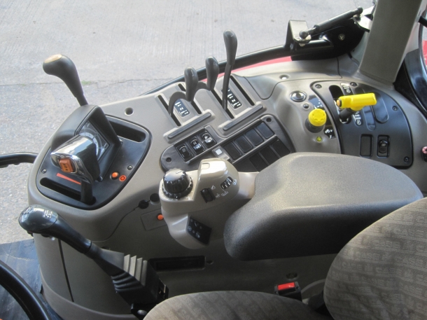 Case Maxxum X125