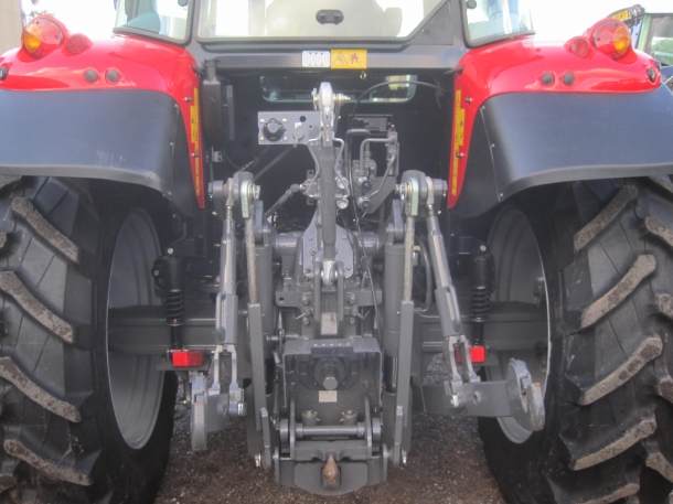 Massey Ferguson 5455