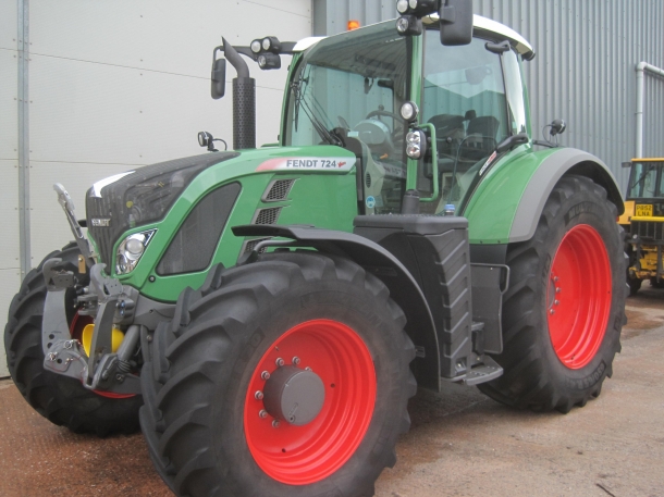 Fendt 724 Profi Plus