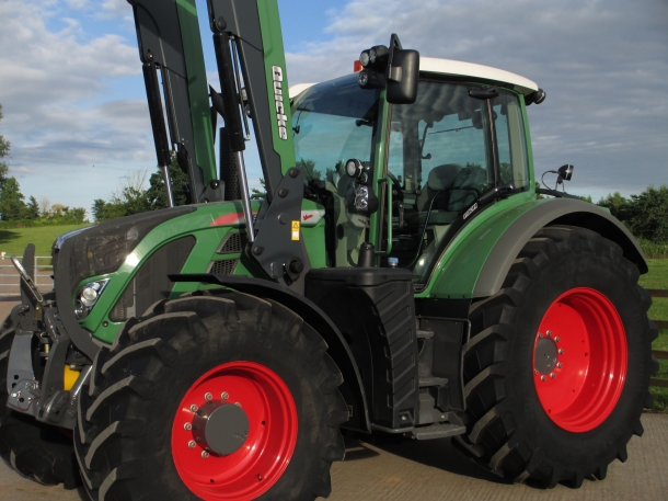 Fendt 724 Profi