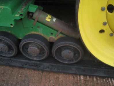 John Deere 8210T