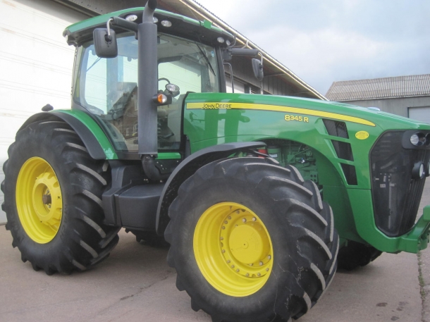 John Deere 8345R