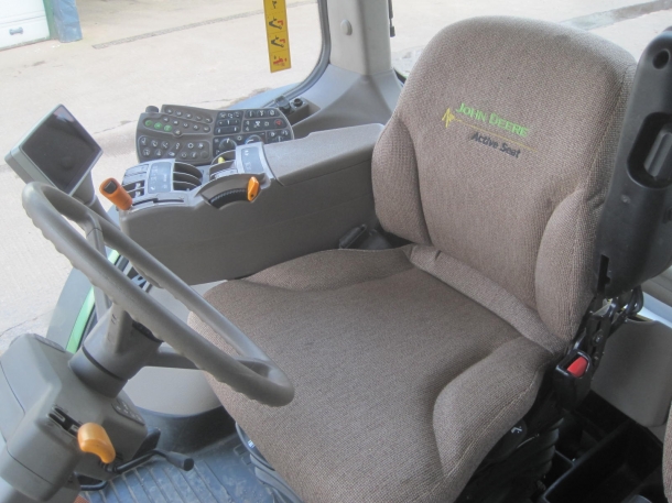 John Deere 8345R