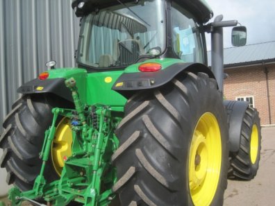 John Deere 8345R
