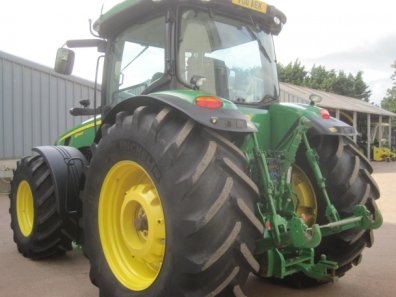 John Deere 8345R