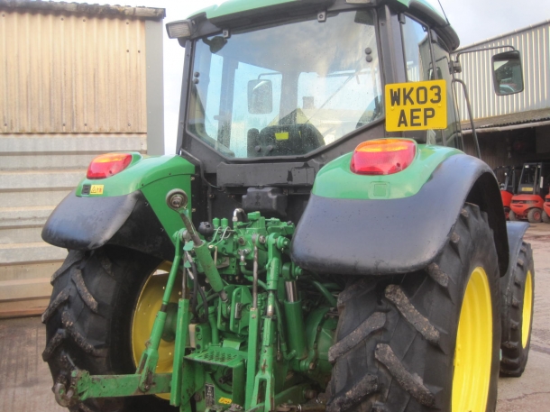 John Deere 6120 SE