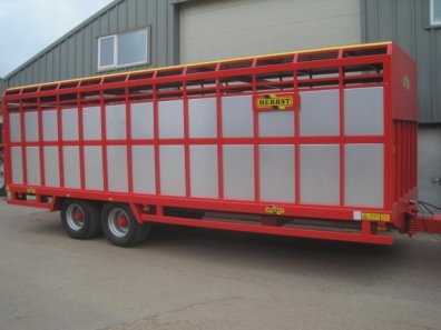 Herbst 26ft cattle trailer
