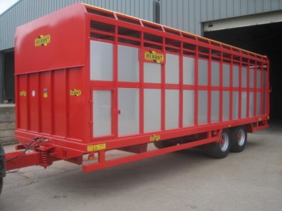 Herbst 26ft cattle trailer
