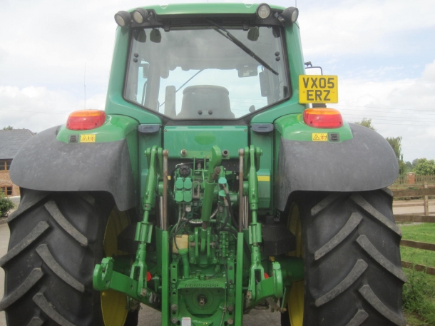 John Deere 6920S
