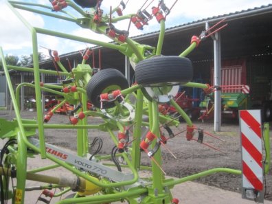 Claas Volto 770