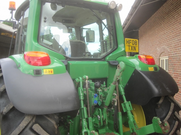John Deere 6430