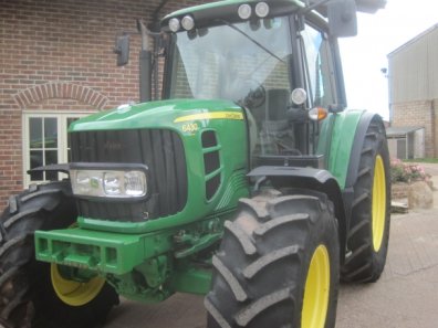 John Deere 6430