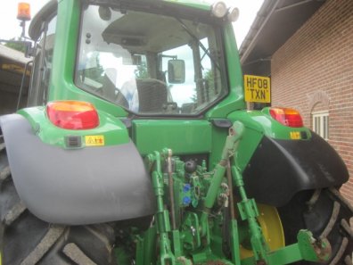John Deere 6430