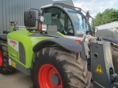 Claas Scorpion 7040 VP +