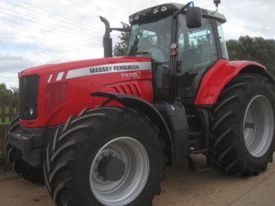 Massey Ferguson 7499