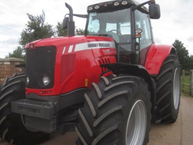 Massey Ferguson 7499