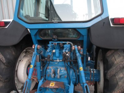 Ford TW25 SQ